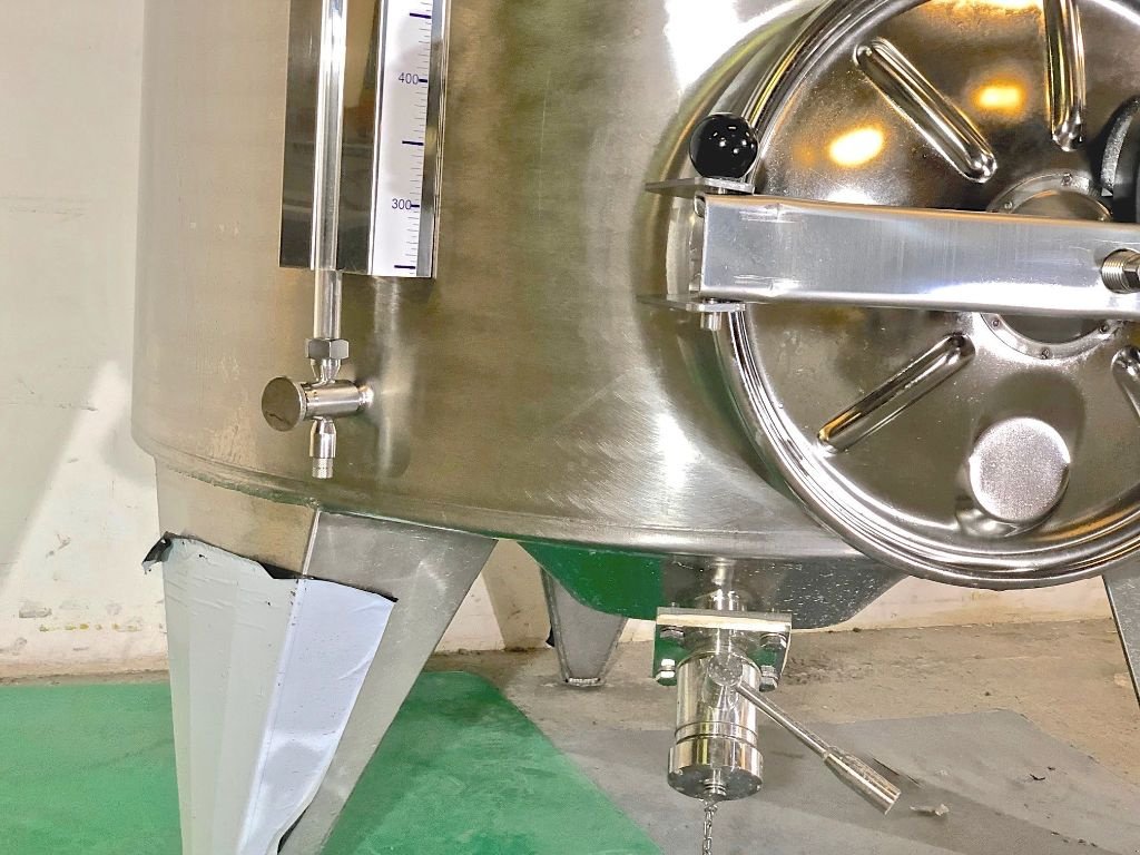 Sonstige Obsttechnik & Weinbautechnik typu Sonstige | Cuve inox 304 - Chapeau flottant - 21,5 HL, Gebrauchtmaschine w Monteux (Zdjęcie 4)